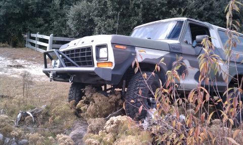 1979 Ford Bronco - This modified Ford Bronco is equipped for off-road adventures with its bumper.