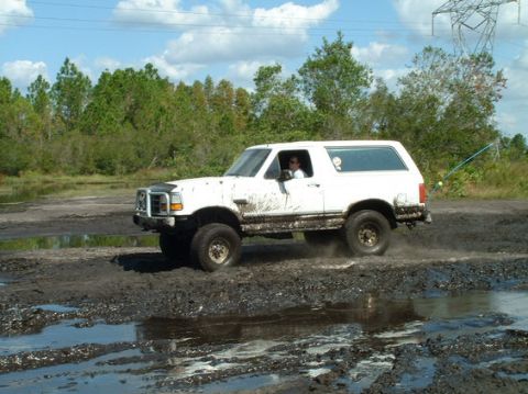 1992 Ford Bronco - Heavy on the throttle, I have to remember to put my windows up.