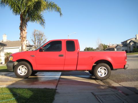 2002 Ford F-150 “Red Wonder”