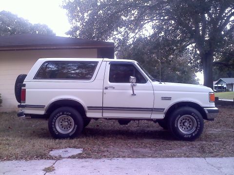 1987 Ford Bronco photo