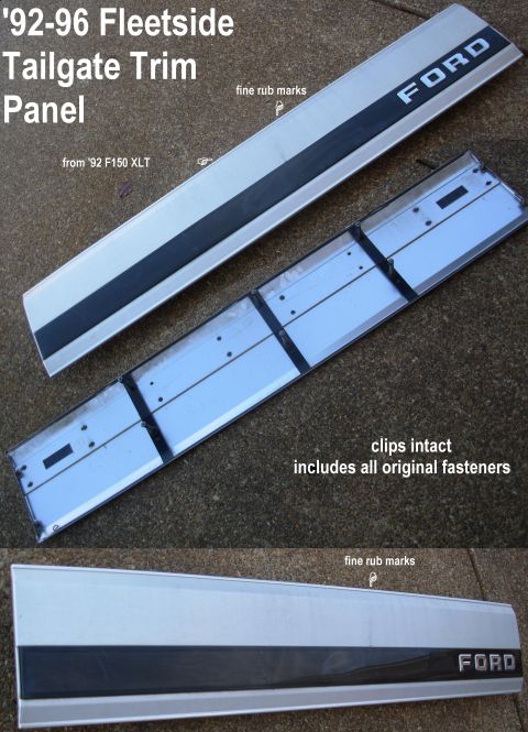 1983 Ford Bronco - SOLD '92 F-series Fleetside Tailgate Trim Panel [url=https://www.dennis-carpenter.com/trucks/tailgate/tailgates/f2tz-99425a34-a-os-tailgate…