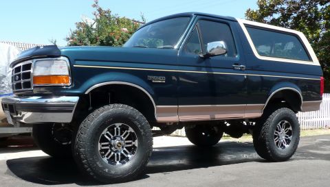1995 Ford Bronco photo