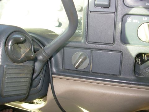 1997 Chevrolet Silverado 3500 - I got another switch panel, re-drilled the hole in it offcenter, moved the switch mounting plate in the dash, and rotated the switch so the…