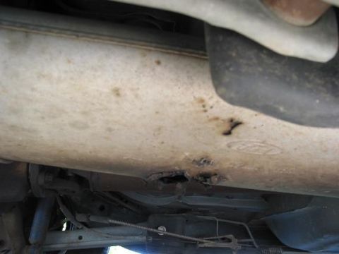 1988 Ford Crown Victoria - Exhaust Mod - Part 1 - I wanted to save some money, but wanted that cool sound, so I pulled out the crowbar and hacksaw and went to it.