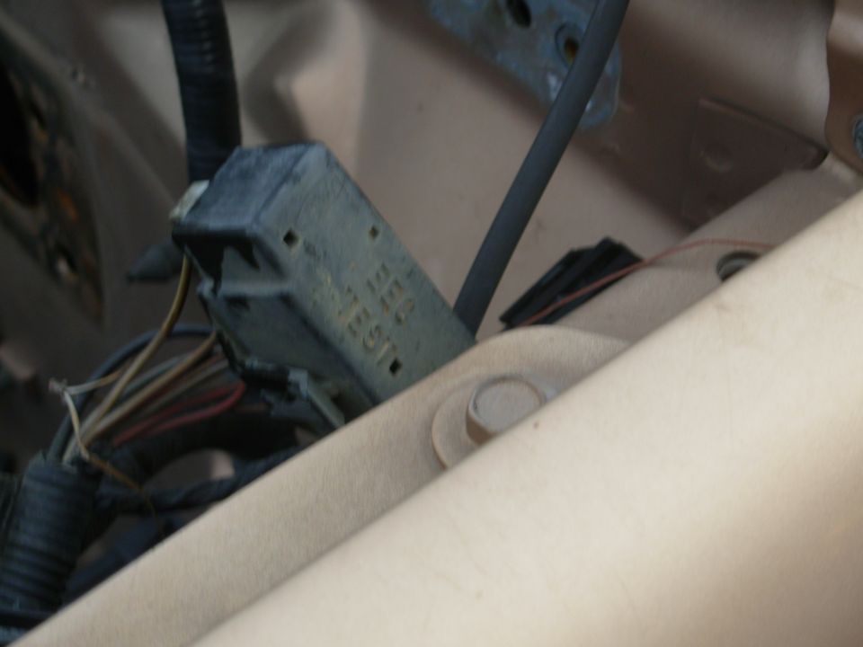 '94 4.9L EEC-IV MAP E4OD