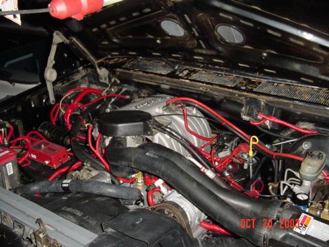 1989 Ford Bronco - We ran it, no exhaust, just the headers...wow..LOUD.