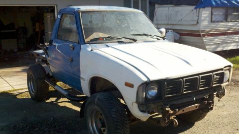 1980 Toyota Hilux photo