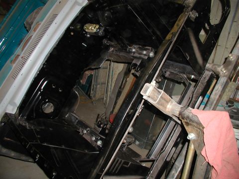 1960 Ford Ranchero - Finnished engine compartment