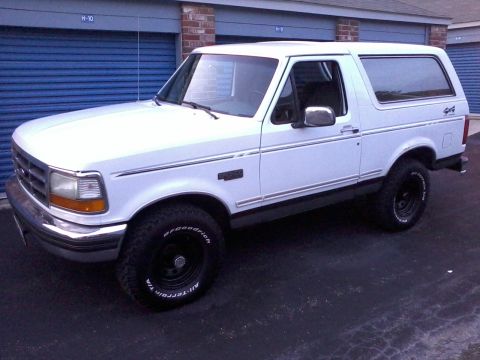 1993 Ford Bronco photo