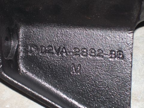 1979 Ford Ranchero - This bracket mount to engine/drivers side cylinder head, used as a set with the "C" style A/C bracket. D2VE = '72 Lincoln engine part.