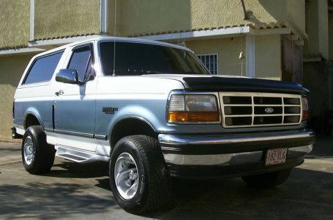 1993 Ford Bronco “Bronco XLT”