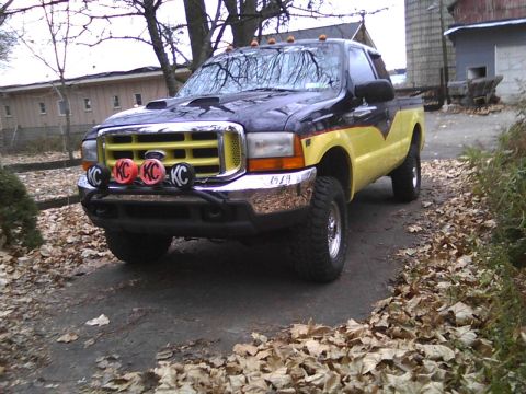 1999 Ford F-250 “Queen Bee”