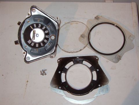 1975 Ford Bronco - Parts [url=http://www.supermotors.net/vehicles/registry/media/874262] http://www.supermotors.net/getfile/874262/thumbnail/ebbodyinstruments…