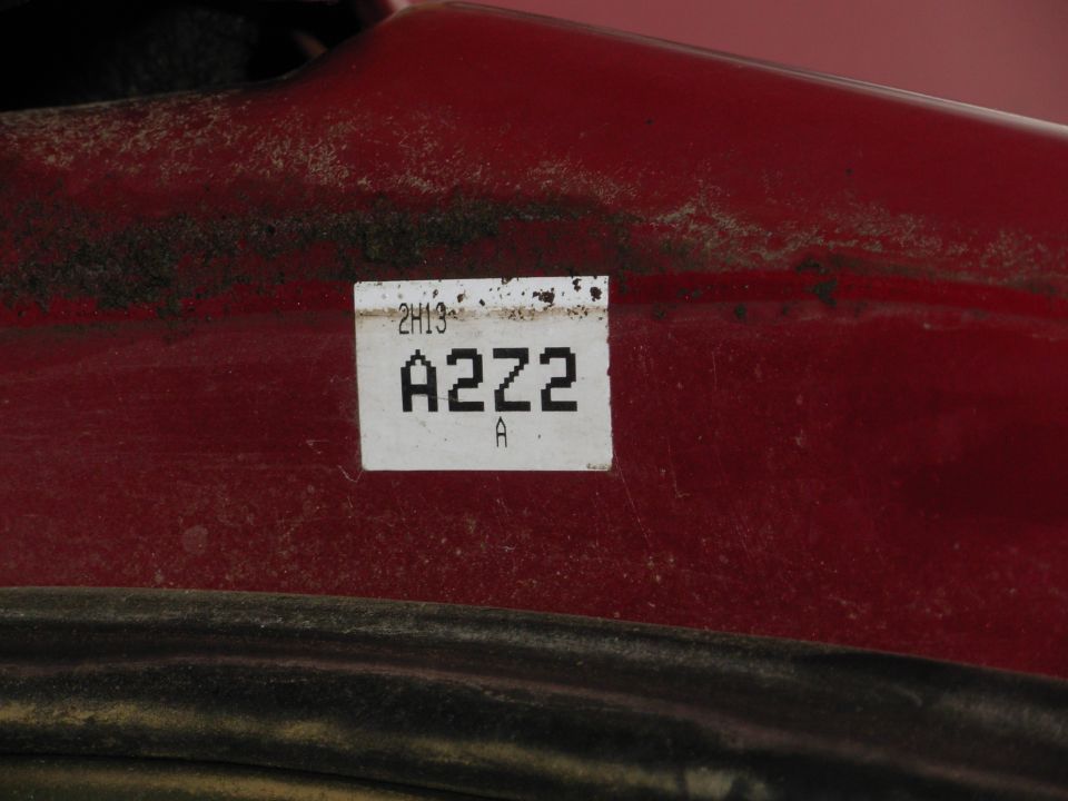 I found this on CraigsList not even 10 miles from my house; it has a 5.8L with a SEVERE bottom-end knock, shorty headers, and possibly some kind of improved heads (maybe GT40Ps).  I don't really care - I'm only after the body, frame, & steering column.  I might reuse most of the wiring harness, but the rest of the salvageable stuff is going into the junkpile.