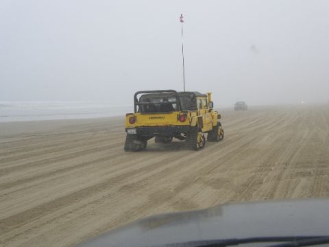 1989 Ford Bronco - you see some weird shit in the dunes