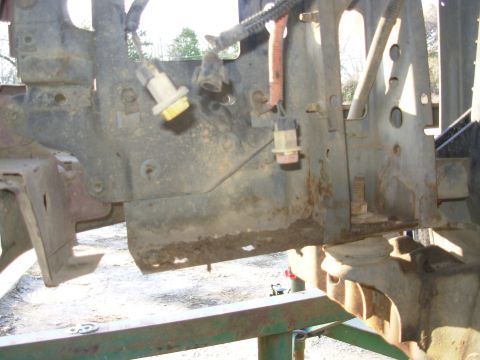1983 Ford Bronco - Dut to several rusted/broken U-nuts, some stripped screws, and a visitor with a Bronco that needed some work, it took a few hours to get th…