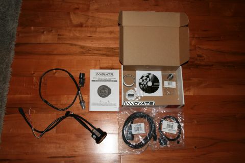1996 Ford Bronco - The Innovate MTX-L Wideband gauge kit includes an O2 sensor, cables, and a quick start guide.