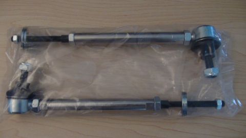 1995 Ford Taurus - Pair of adjustable suspension end links, likely for aftermarket use.