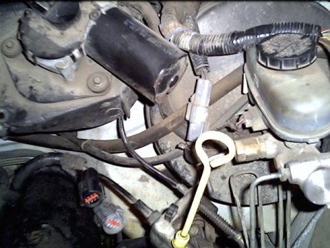1991 Ford LTD Crown Victoria - Firewall area for clutch cable. A little crowded.