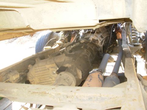 1983 Ford Bronco - Why do people do $#! like this??? Obviously, and like SOOOOO many other popular modifications, true dual exhaust didn't help this truck. Ke…