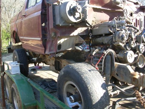 1983 Ford Bronco - With the body off the frame, it's much easier to get the engine ready to come out.