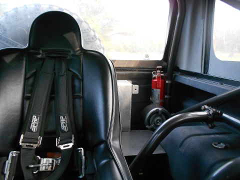1967 Ford Mustang - PRP preteen seat with prp harness. Connected to cage.. (not floor)