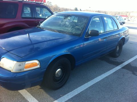 2002 Ford Crown Victoria “Victoria”