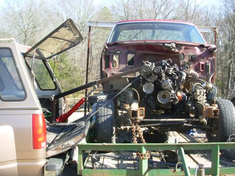 1997 Chevrolet Silverado 3500 - I kicked it off into the deep end: the test-run is a complete 5.8L engine with a full torque converter (because the engine threw a rod), an…