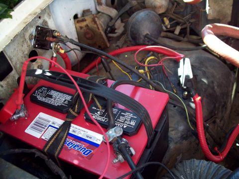 1985 Ford Bronco - New battery and starter solenoid to match the new alternator