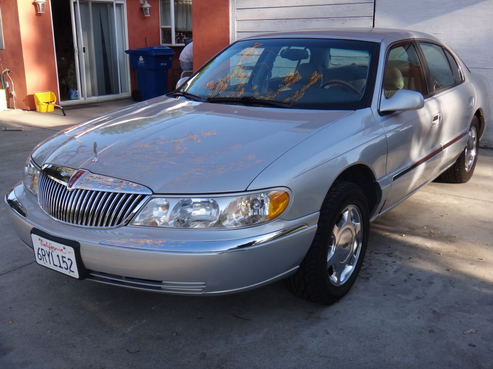 2000 Lincoln Continental
