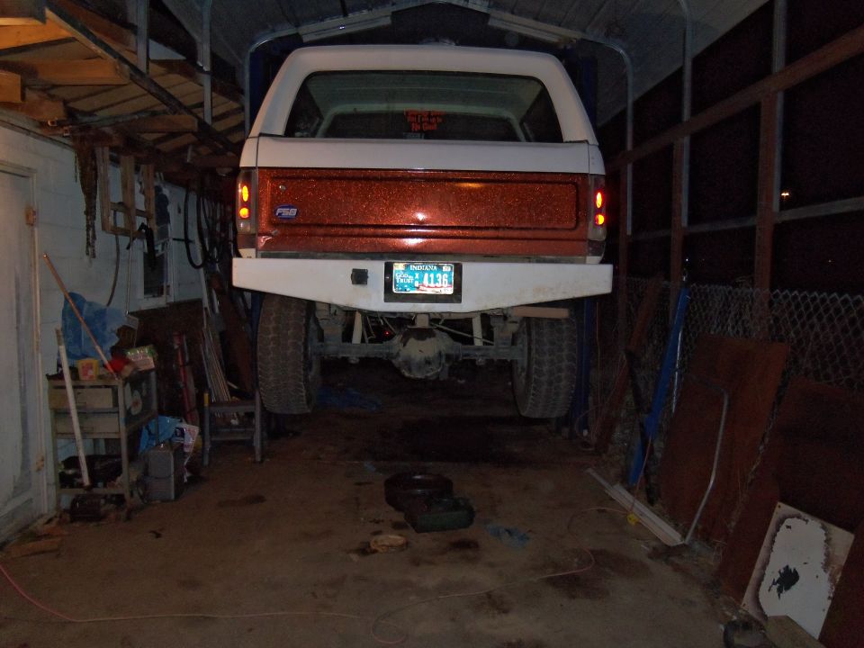 1989 Ford Bronco rear axle and bumper