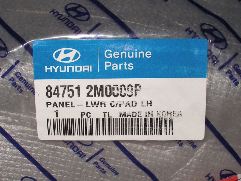 Hyundai genuine parts label with part number 84751 2M0009P and description PANEL - LWR C/PAD LH