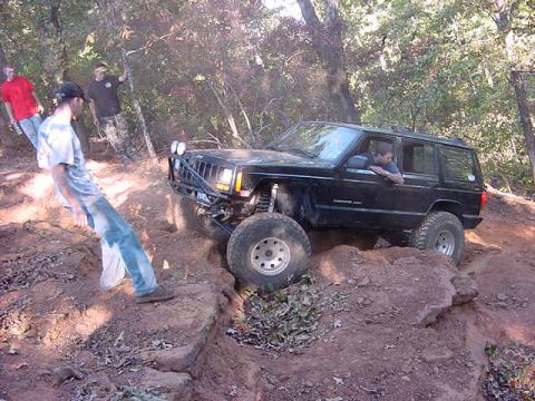 1986 Ford Bronco - xj goin up Dewoody