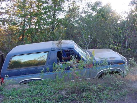1986 Ford Bronco - actually had it up on 2 wheels here