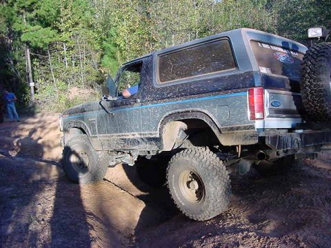 1986 Ford Bronco - still touchin all the way around
