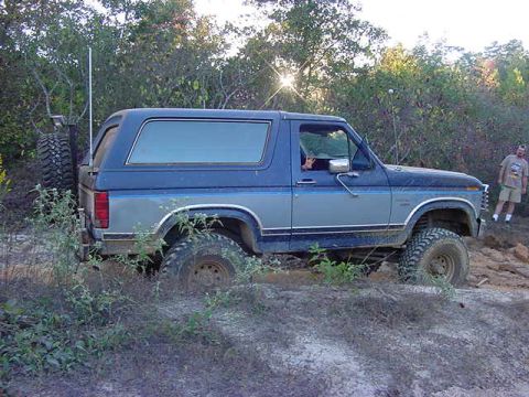 1986 Ford Bronco - up and out