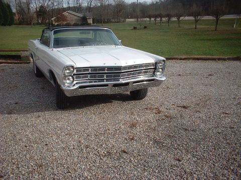 1967 Ford Galaxie photo