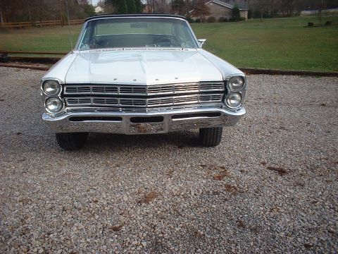 1967 Ford Galaxie photo