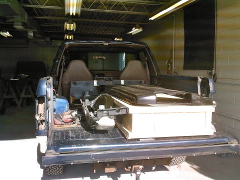 1992 Ford Bronco - new tailgate