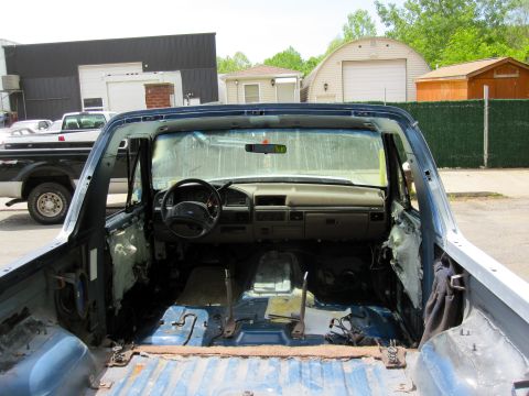 1992 Ford Bronco - at this time seats, headliner and sunvisors are at the upholstery shop. my design, their work.