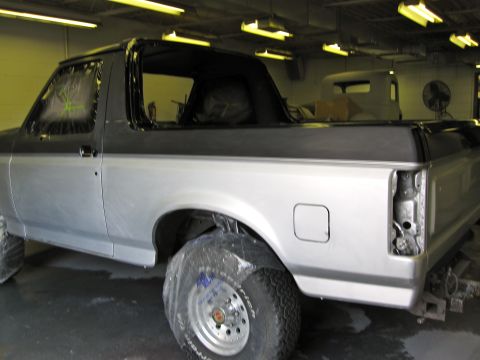 1992 Ford Bronco - This 1992 Ford Bronco is undergoing bodywork and paint preparation in a workshop.
