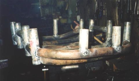 1980 Ford Bronco - Additional spacers to frame, but no bolts through them