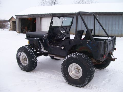 1980 Ford Bronco - All Ford drivetrain: 302ci to the 9-inch