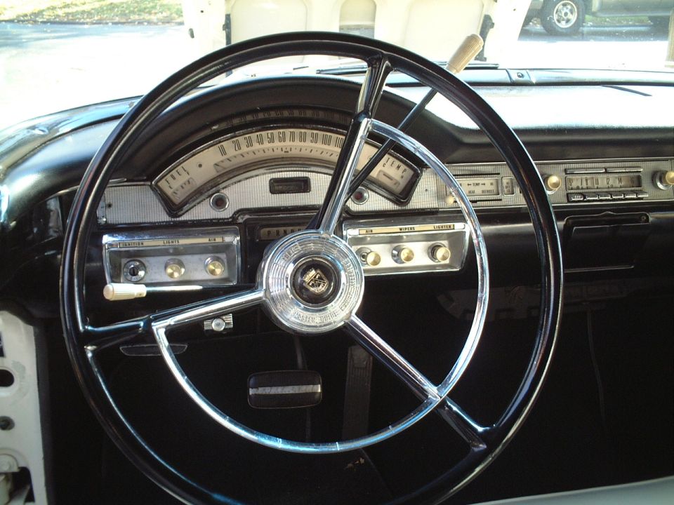 Dashboard (driver's side)
