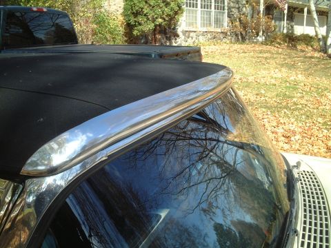 1967 Ford Galaxie - top/windshield (some small dents in chrome piece)