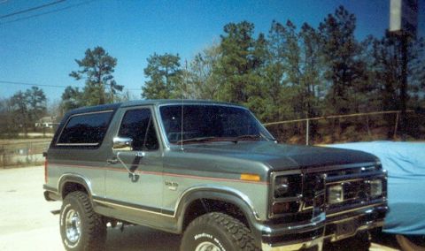 1986 Ford Bronco - Fall 2000