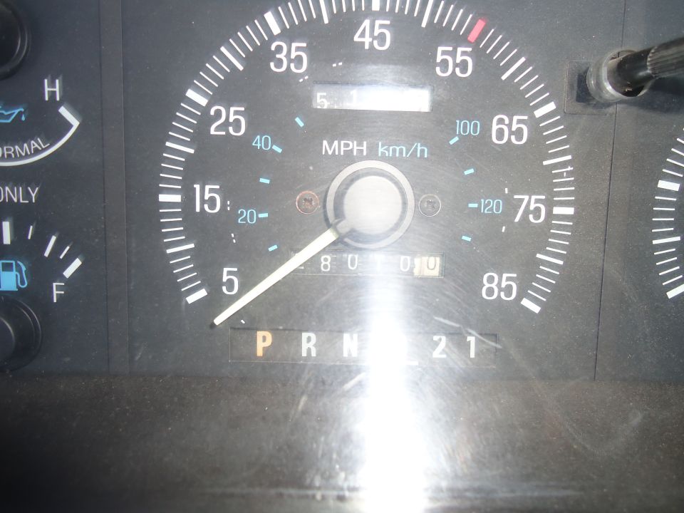 1987 Ford F-150 speedometer and gear selector showing P