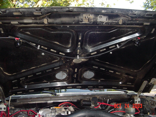 Hard to see them, but I installed hood lights