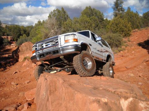 1996 Ford Bronco - This 1996 Ford Bronco is navigating a rocky off-road course.