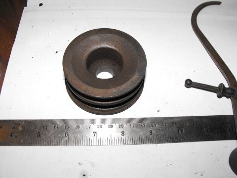 1982 Chrysler New Yorker - Scrounged this dual belt pulley off the cracked case Denso, from the 89' Fifth Avenue